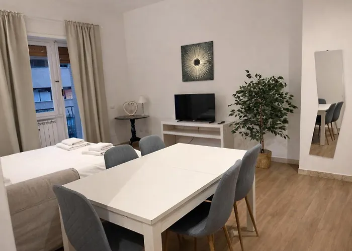 Qflat Aura Paradise Vatican With Parking Garage דירה