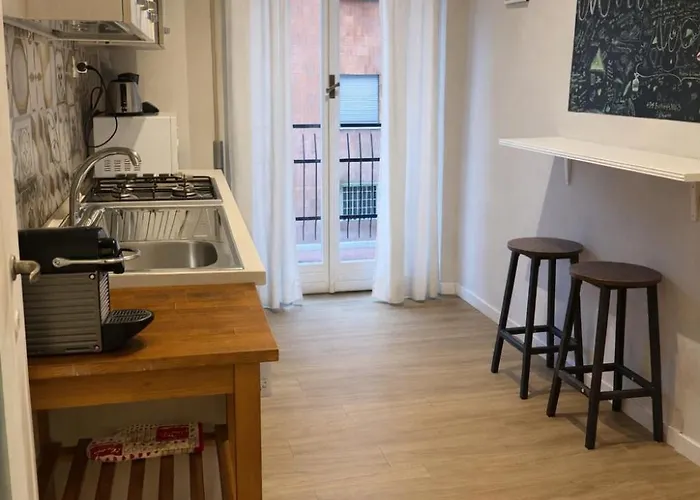 Qflat Aura Paradise Vatican With Parking Garage Apartment *