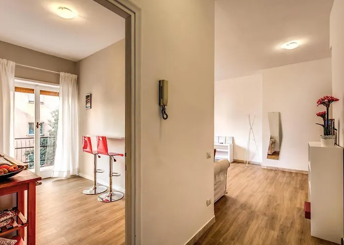 Qflat Aura Paradise Vatican With Parking Garage * רומא